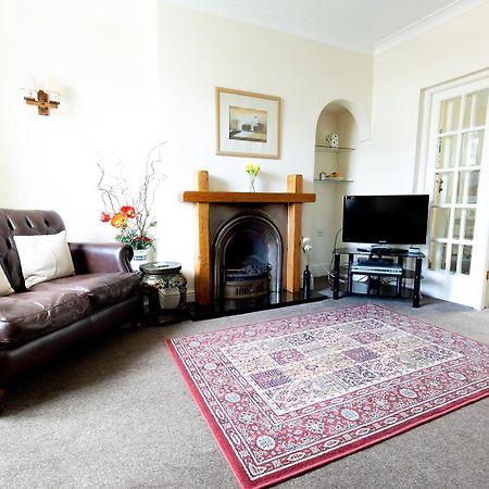 Willow Cottage - Cost 3 Bed Cottage In Penrhyn Bay With Sea Views With Access To Snowdonia Rhôs-on-Sea Εξωτερικό φωτογραφία