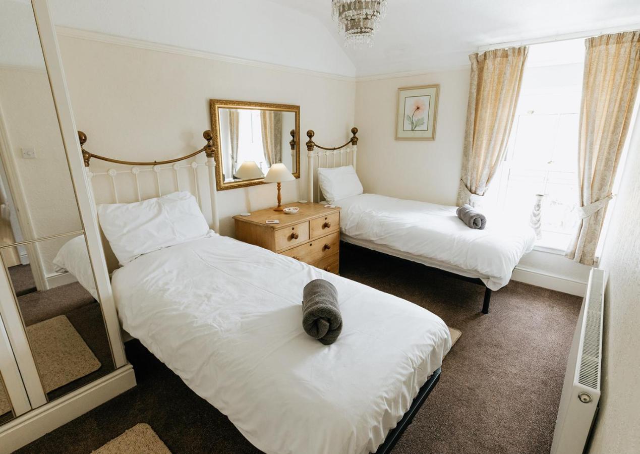 Willow Cottage - Cost 3 Bed Cottage In Penrhyn Bay With Sea Views With Access To Snowdonia Rhôs-on-Sea Εξωτερικό φωτογραφία