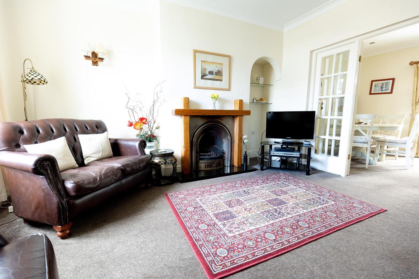 Willow Cottage - Cost 3 Bed Cottage In Penrhyn Bay With Sea Views With Access To Snowdonia Rhôs-on-Sea Εξωτερικό φωτογραφία